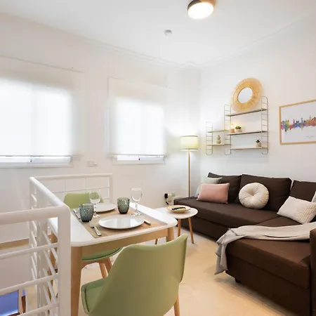 C39 Cosy Next To The Center Apartment *